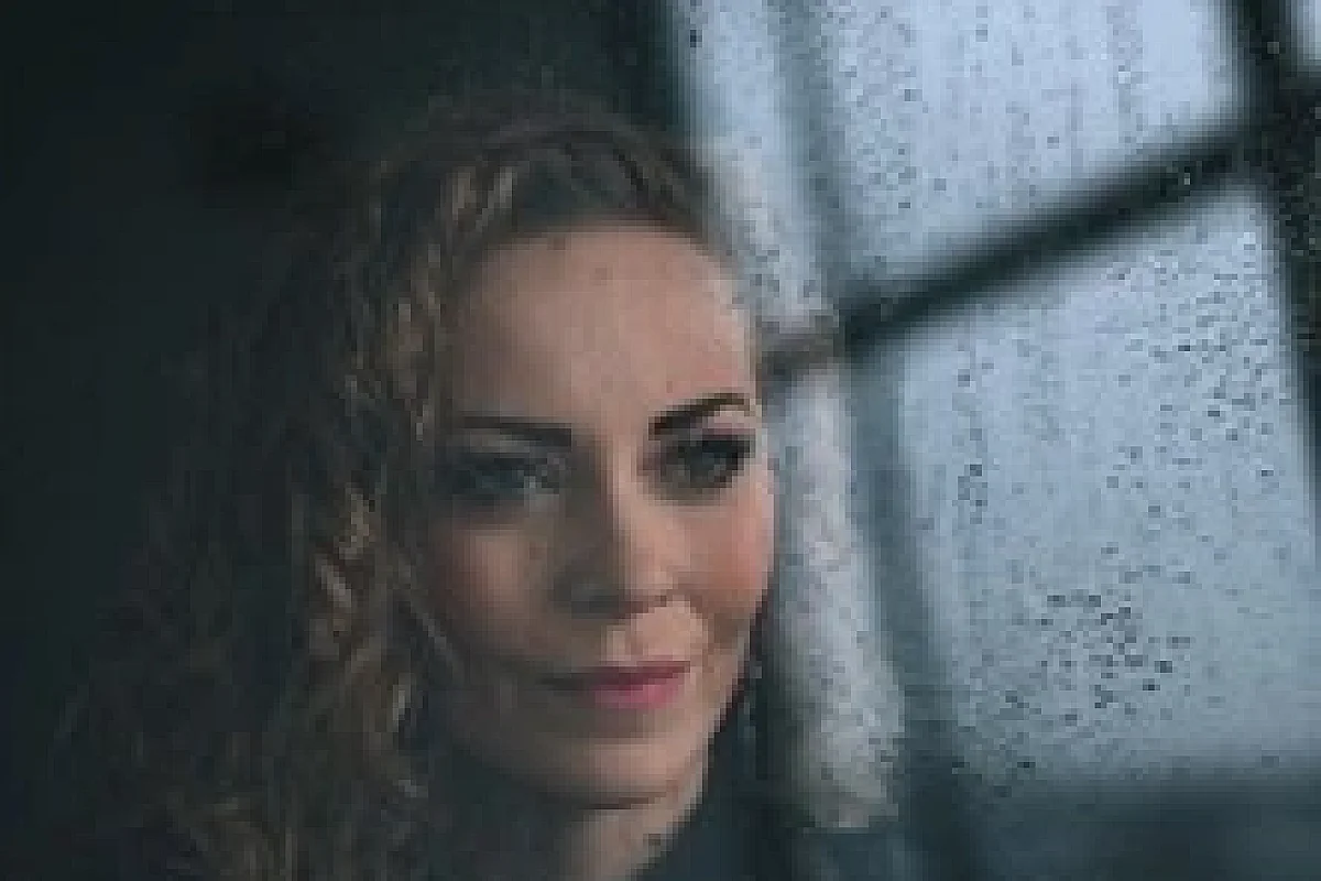 Anneke Van Giersbergen & Band